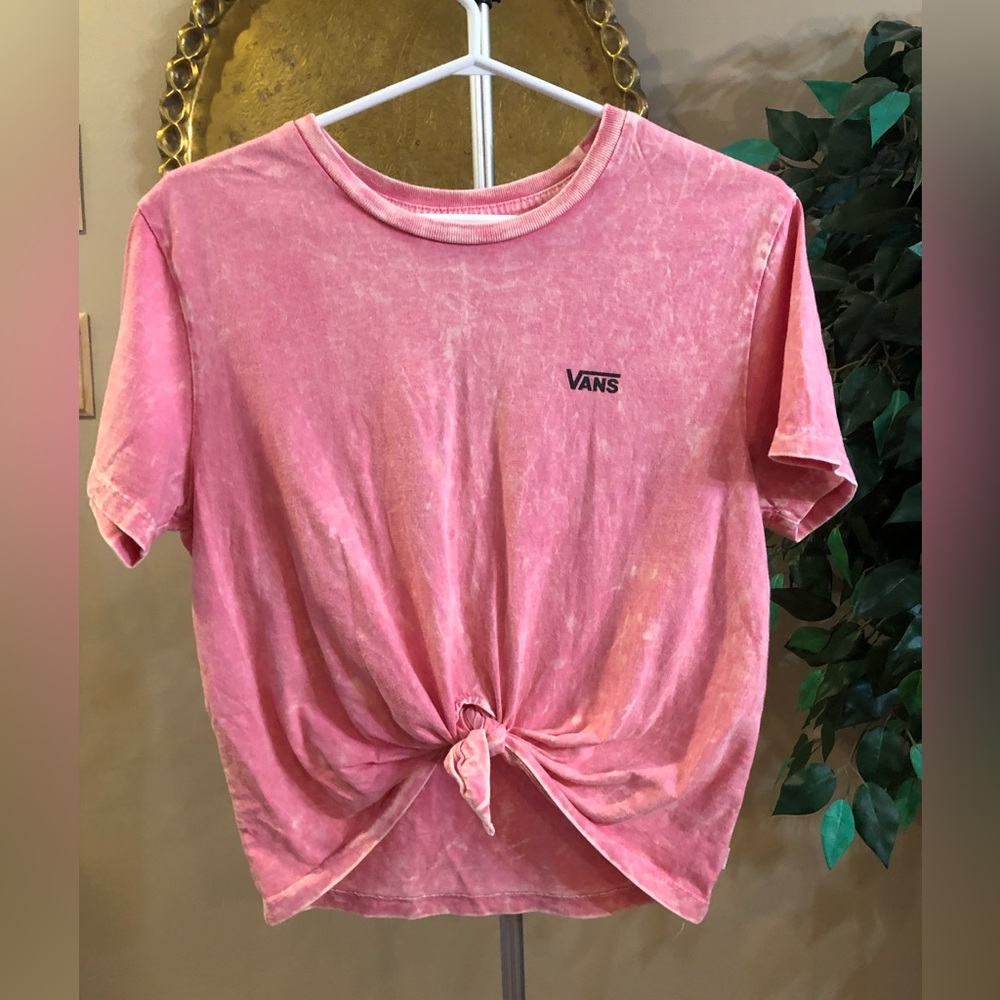 Pink vans tee shirt